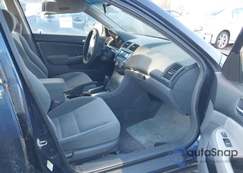 2003 Honda Accord 2.4 Ex from USA, damaged, VIN 1HGCM56653A107216